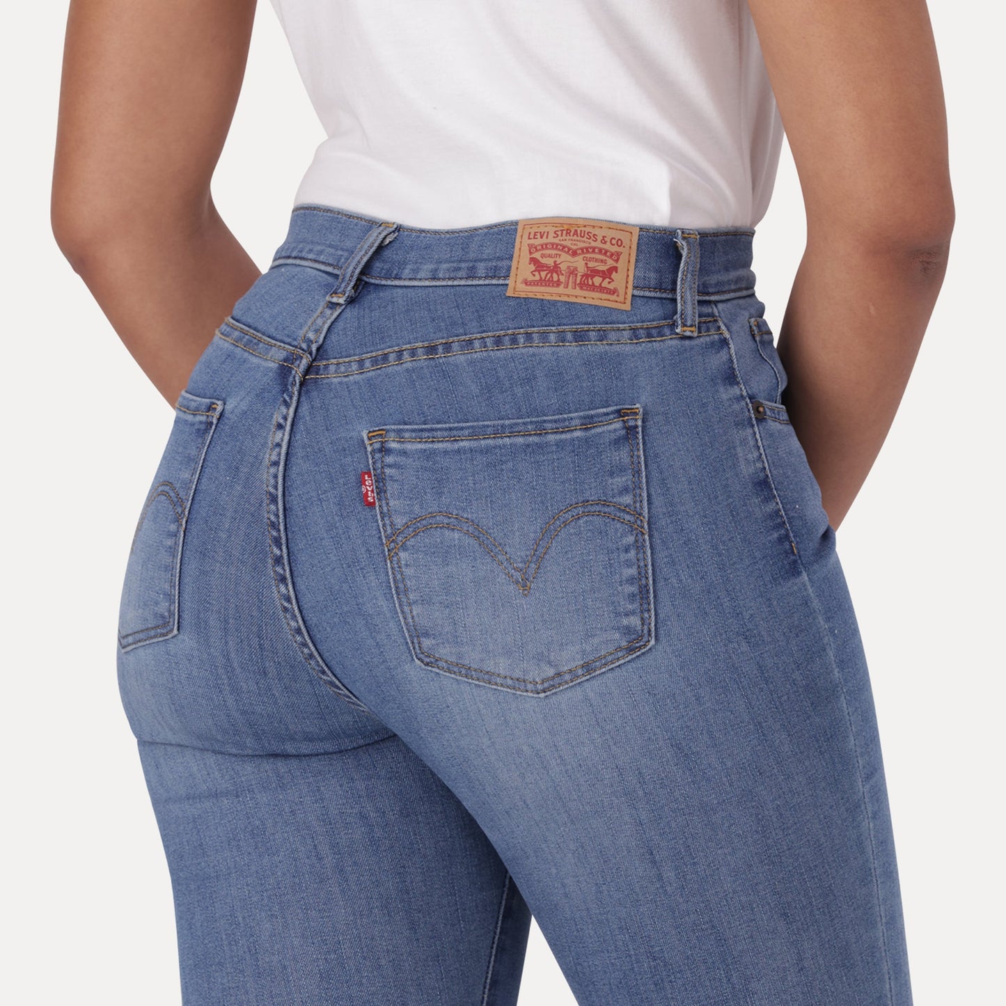 LEVI'S® CURVY HIRISE SUPERSKINNY - MED INDIGO - WORN IN