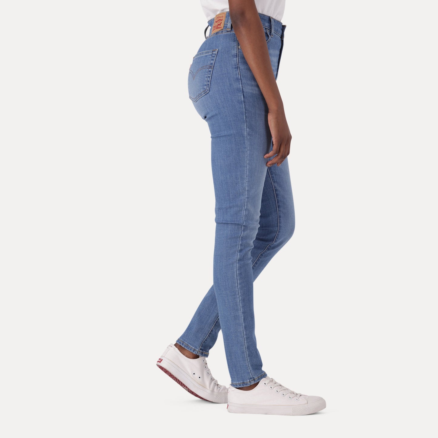 LEVI’S® WOMEN'S 721 HIGH-RISE SKINNY JEANS - MED INDIGO - WORN IN