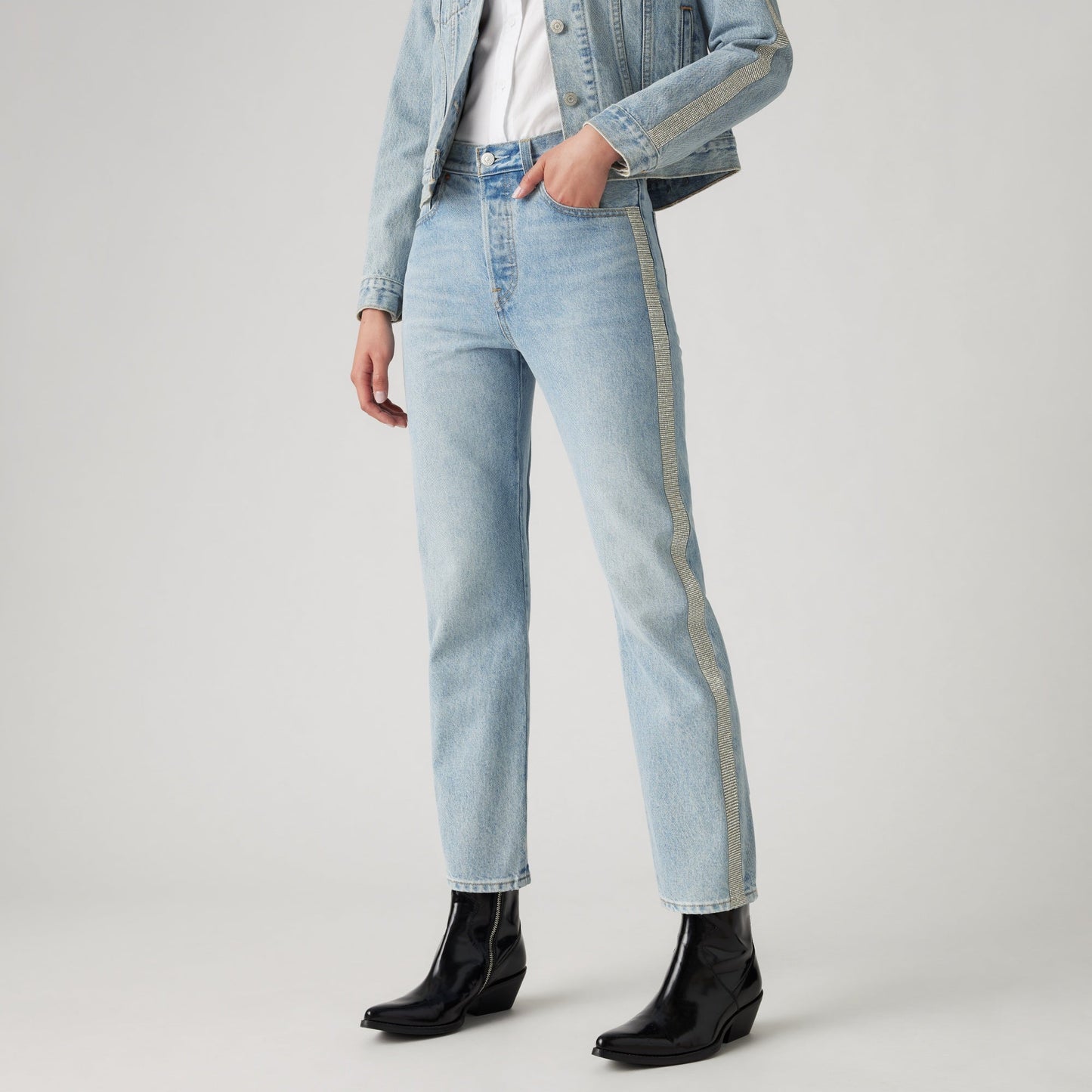 LEVI'S® WOMEN'S 501® ORIGINAL CROPPED JEANS - LIGHT INDIGO - FLAT FINISH