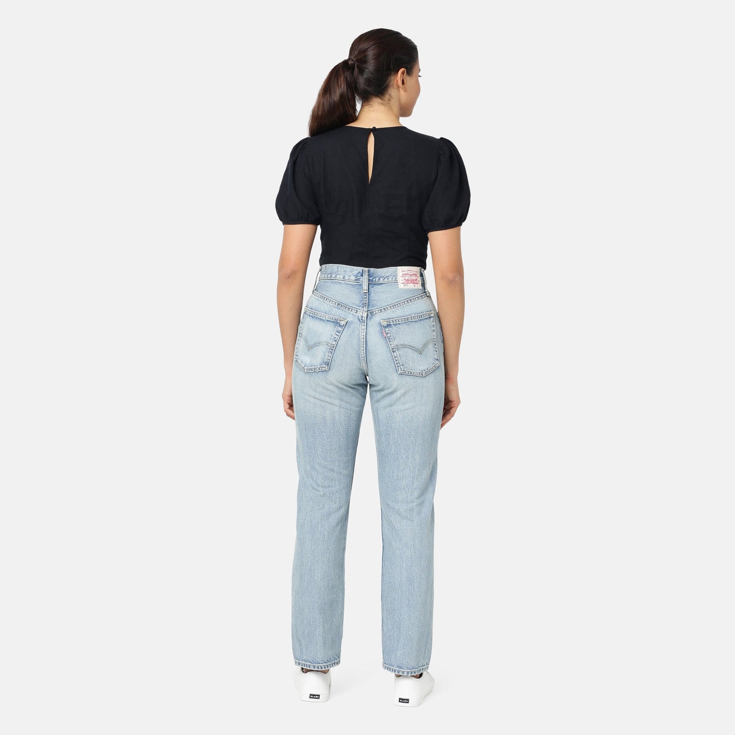 LEVI'S® WOMEN'S 501® ORIGINAL JEANS - LIGHT INDIGO - WORN IN