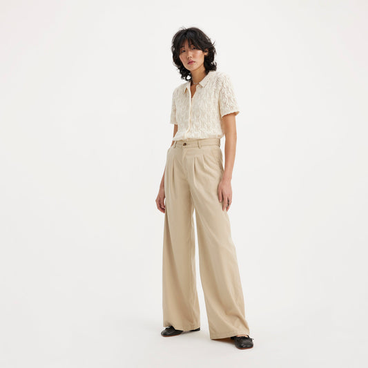 LEVI'S® WOMEN'S PLEATED WIDE-LEG TROUSERS - TAN