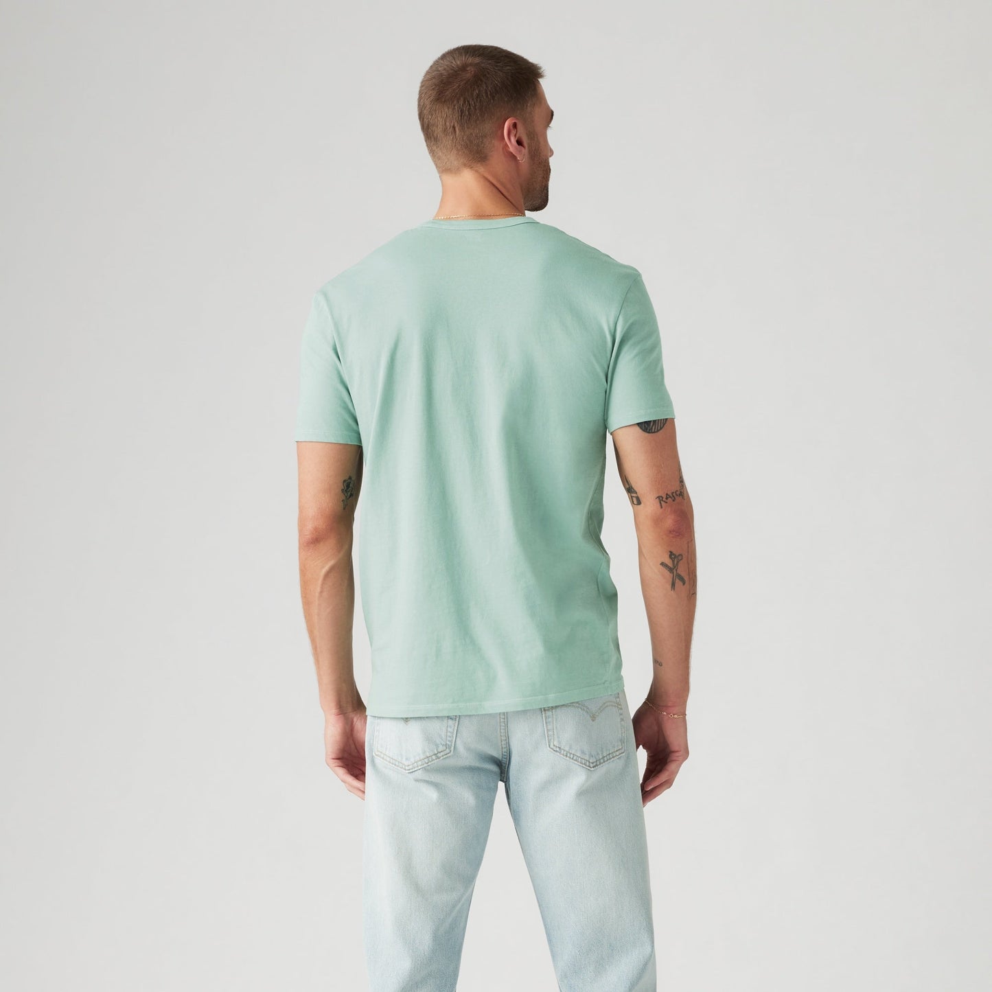 LEVI'S® MEN'S PREMIUM SLIM FIT T-SHIRT - BLUE