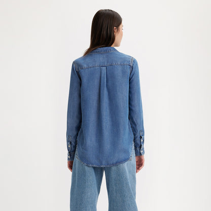 LEVI'S® WOMEN'S DOREEN UTILITY SHIRT - DARK INDIGO - WORN IN