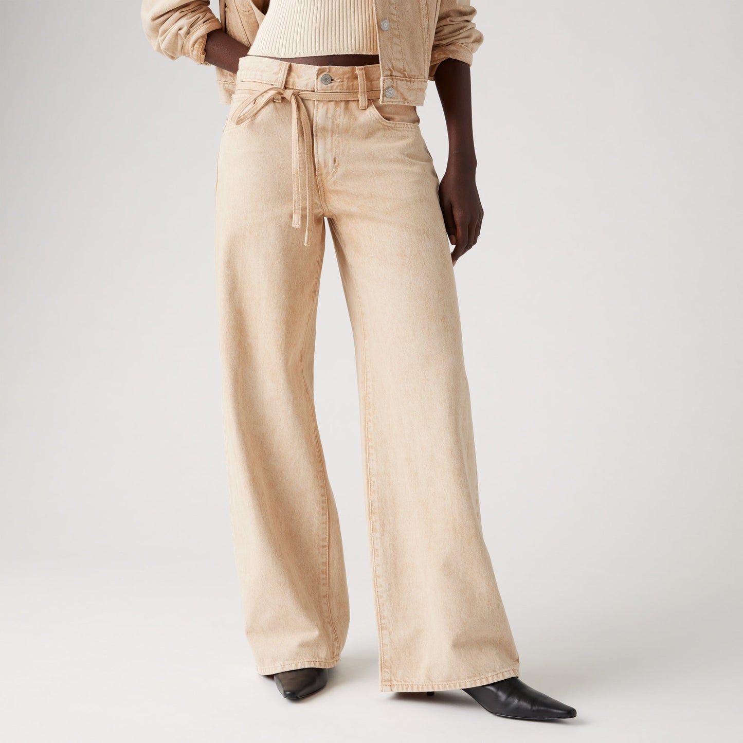 LEVI'S® WOMEN'S XL STRAIGHT JEANS - NEUTRAL