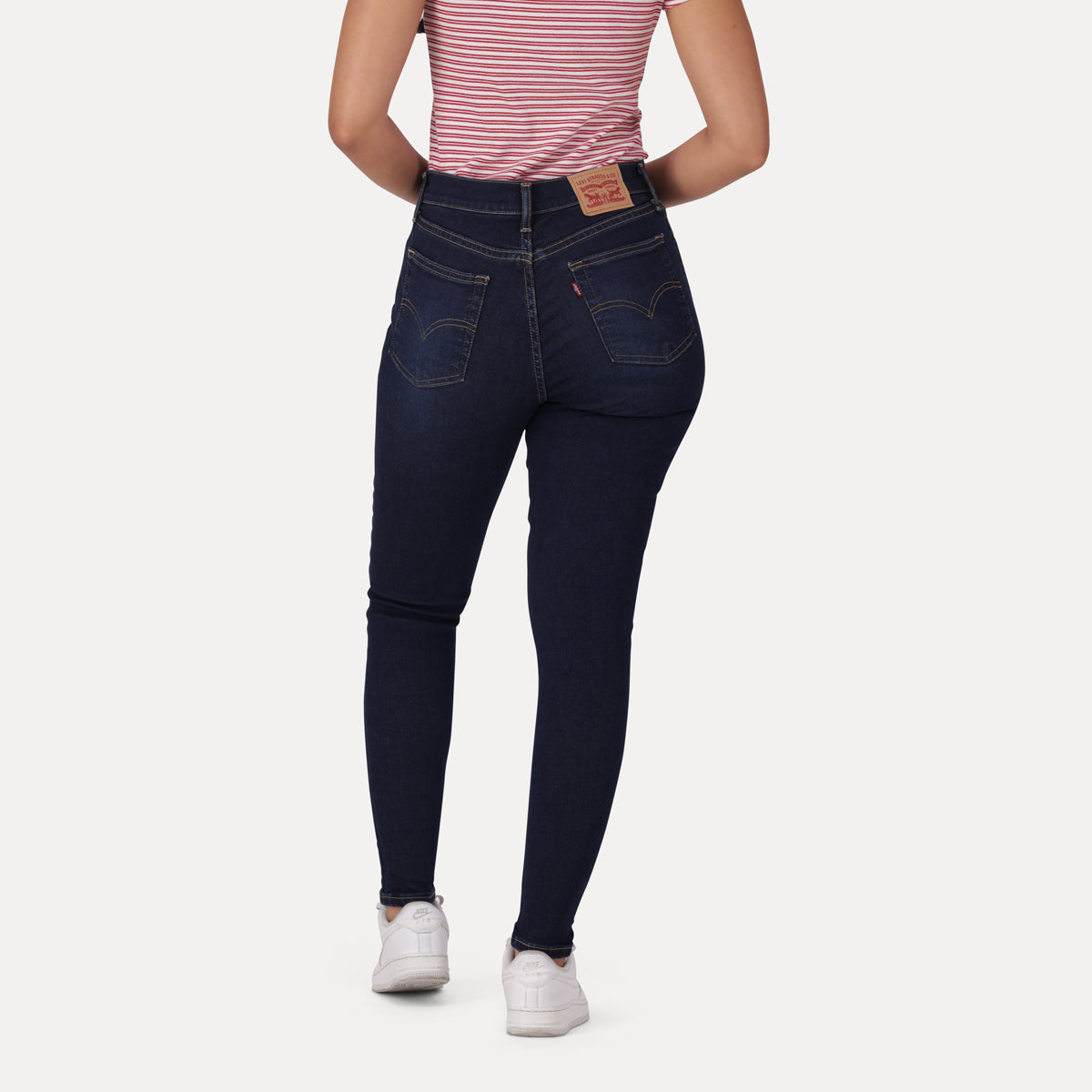 LEVI'S® WOMEN'S 720 HIGH-RISE SUPER SKINNY JEANS - DARK INDIGO - WORN IN