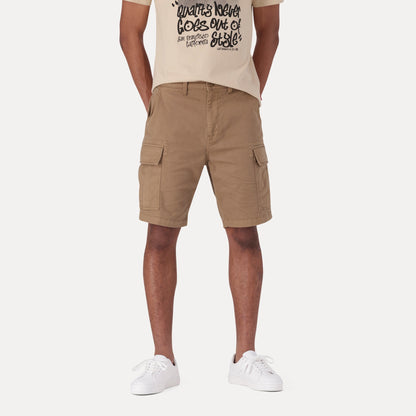 LEVI'S® MEN'S CARRIER CARGO SHORTS - TAN