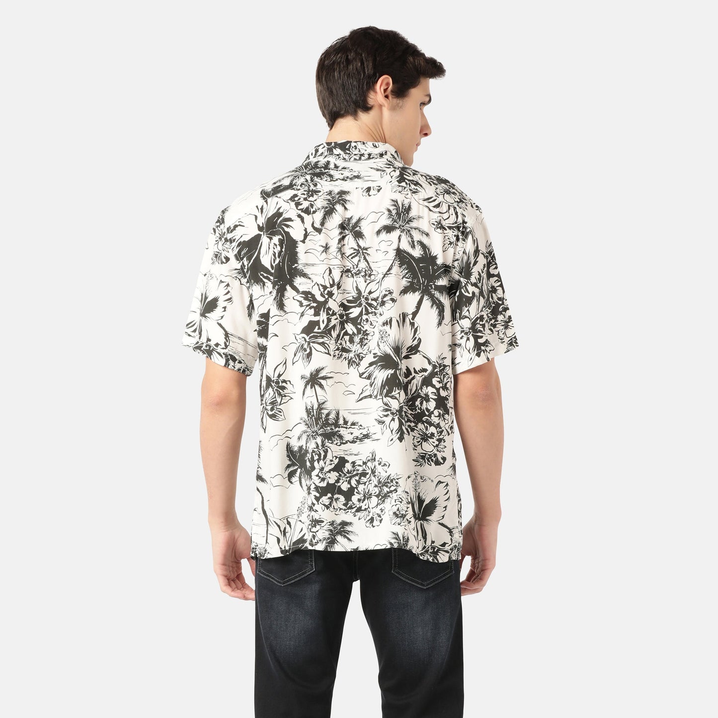 LEVI'S® MEN'S CLASSIC CAMP SHIRT - NEUTRAL