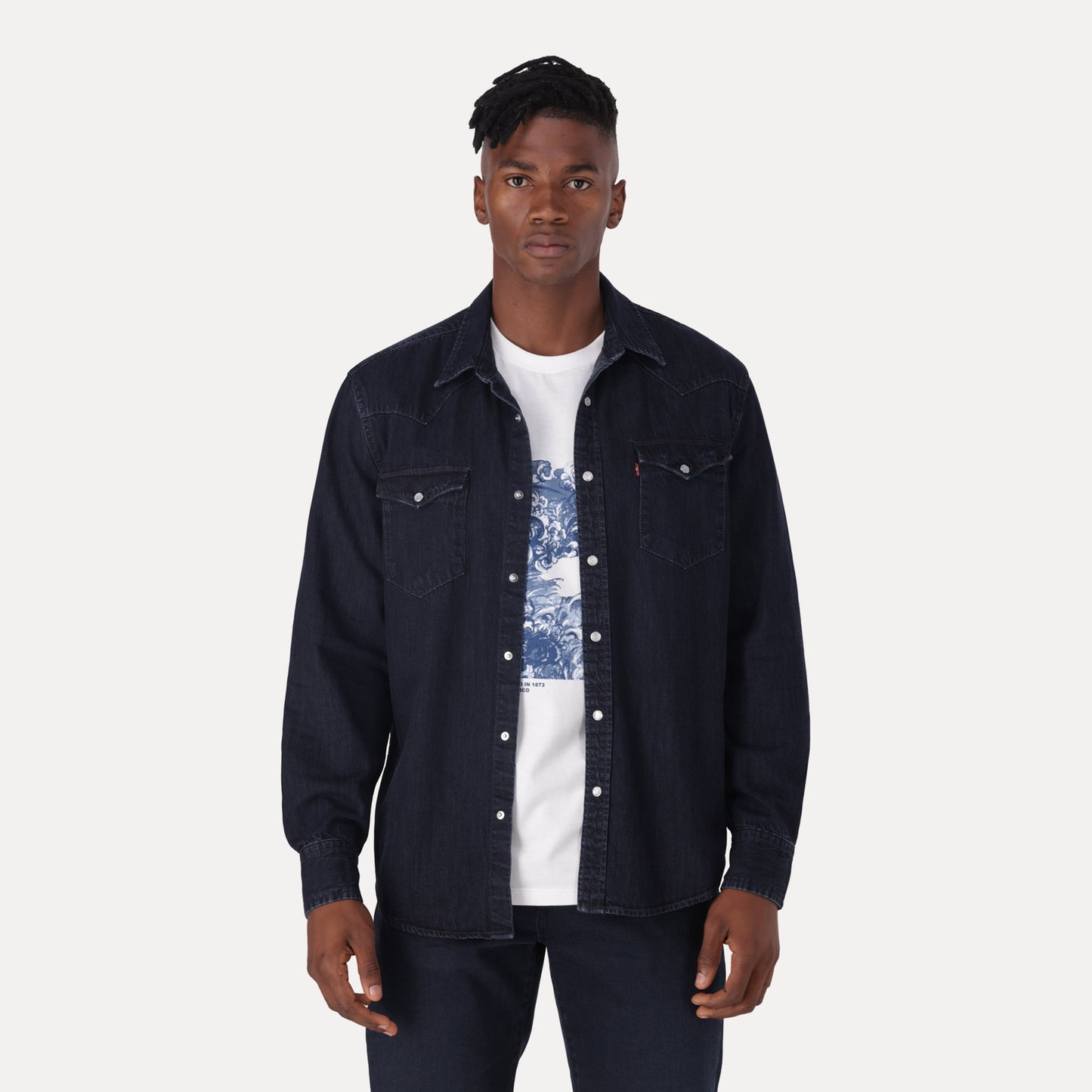 LEVI'S® MEN'S CLASSIC STANDARD FIT WESTERN SHIRT - BLUE