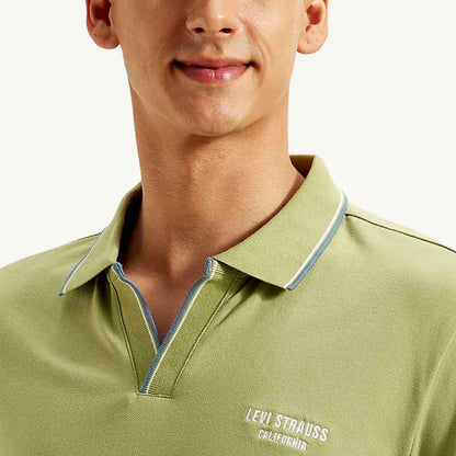 LEVI’S® MEN'S SOLID SLIM FIT POLO T-SHIRT - GREEN