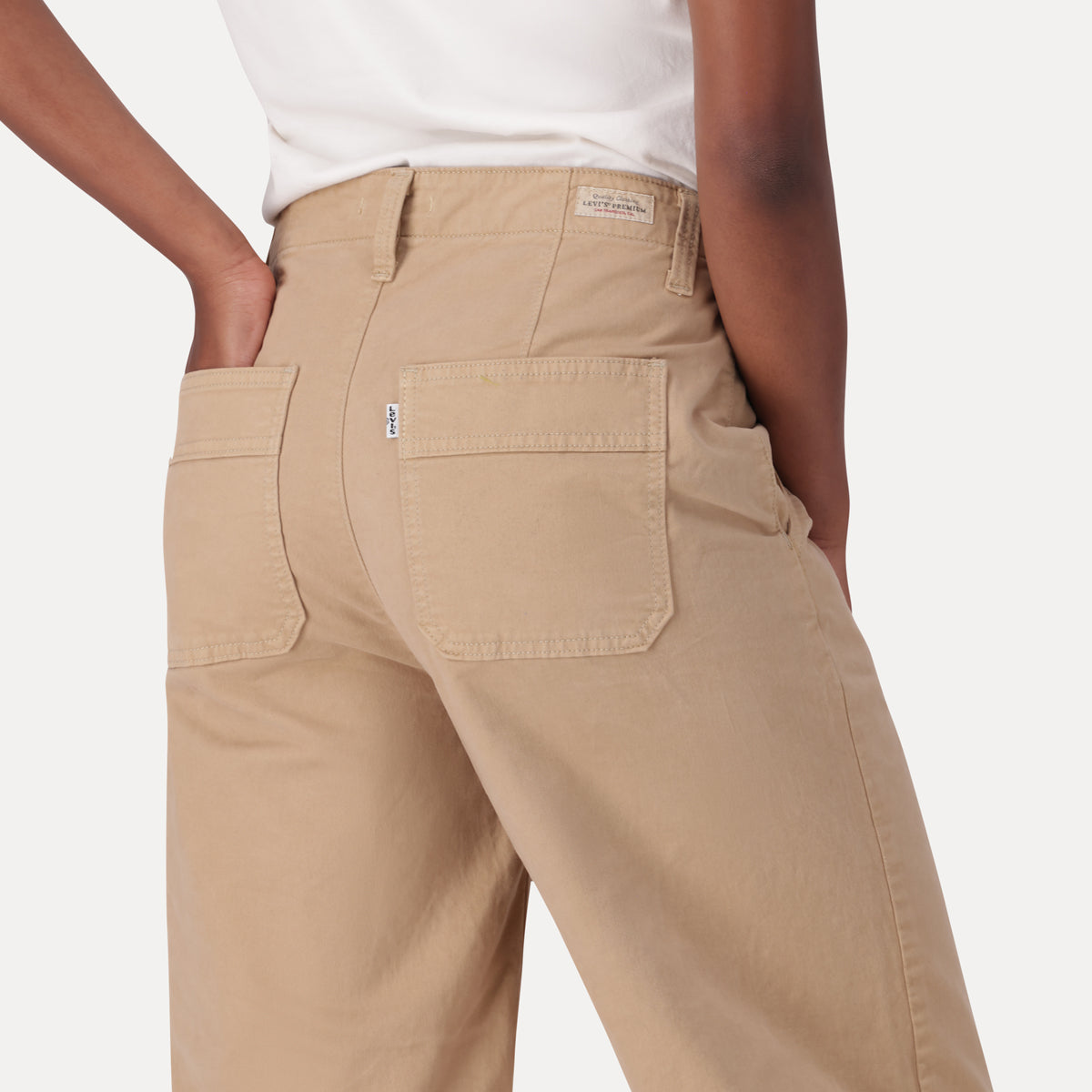 LEVI'S® WOMEN'S '90S STRAIGHT JEANS - NEUTRAL