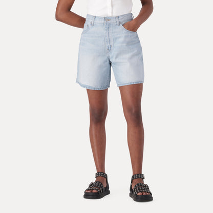LEVI'S® WOMEN'S HIGH-RISE BAGGY SHORTS - MED INDIGO - FLAT FINISH
