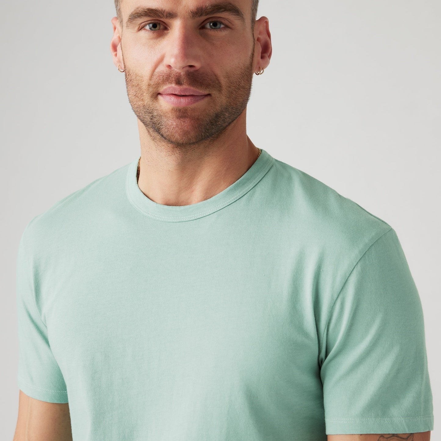 LEVI'S® MEN'S PREMIUM SLIM FIT T-SHIRT - BLUE