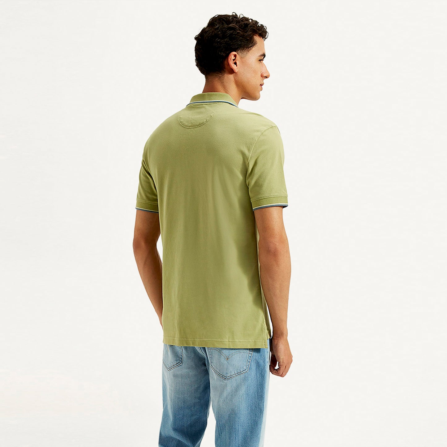 LEVI’S® MEN'S SOLID SLIM FIT POLO T-SHIRT - GREEN