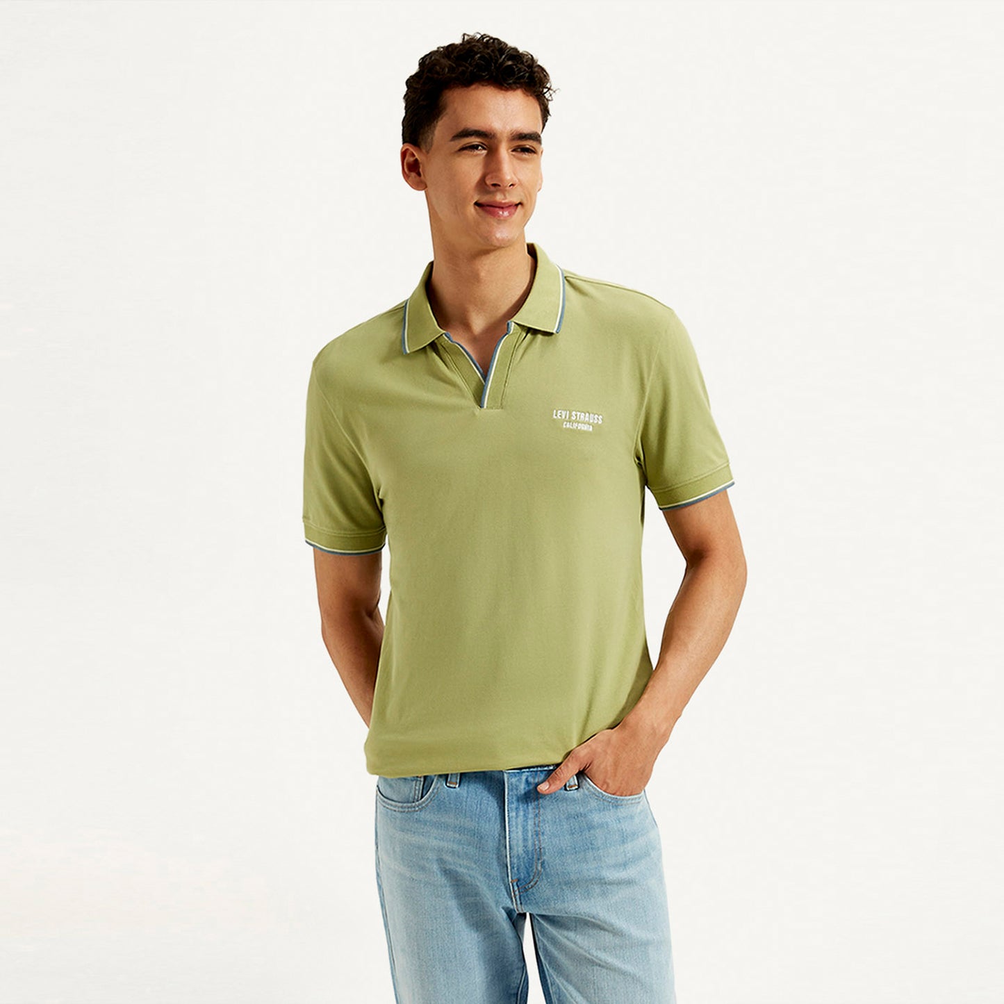 LEVI’S® MEN'S SOLID SLIM FIT POLO T-SHIRT - GREEN