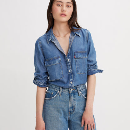 LEVI'S® WOMEN'S DOREEN UTILITY SHIRT - DARK INDIGO - WORN IN